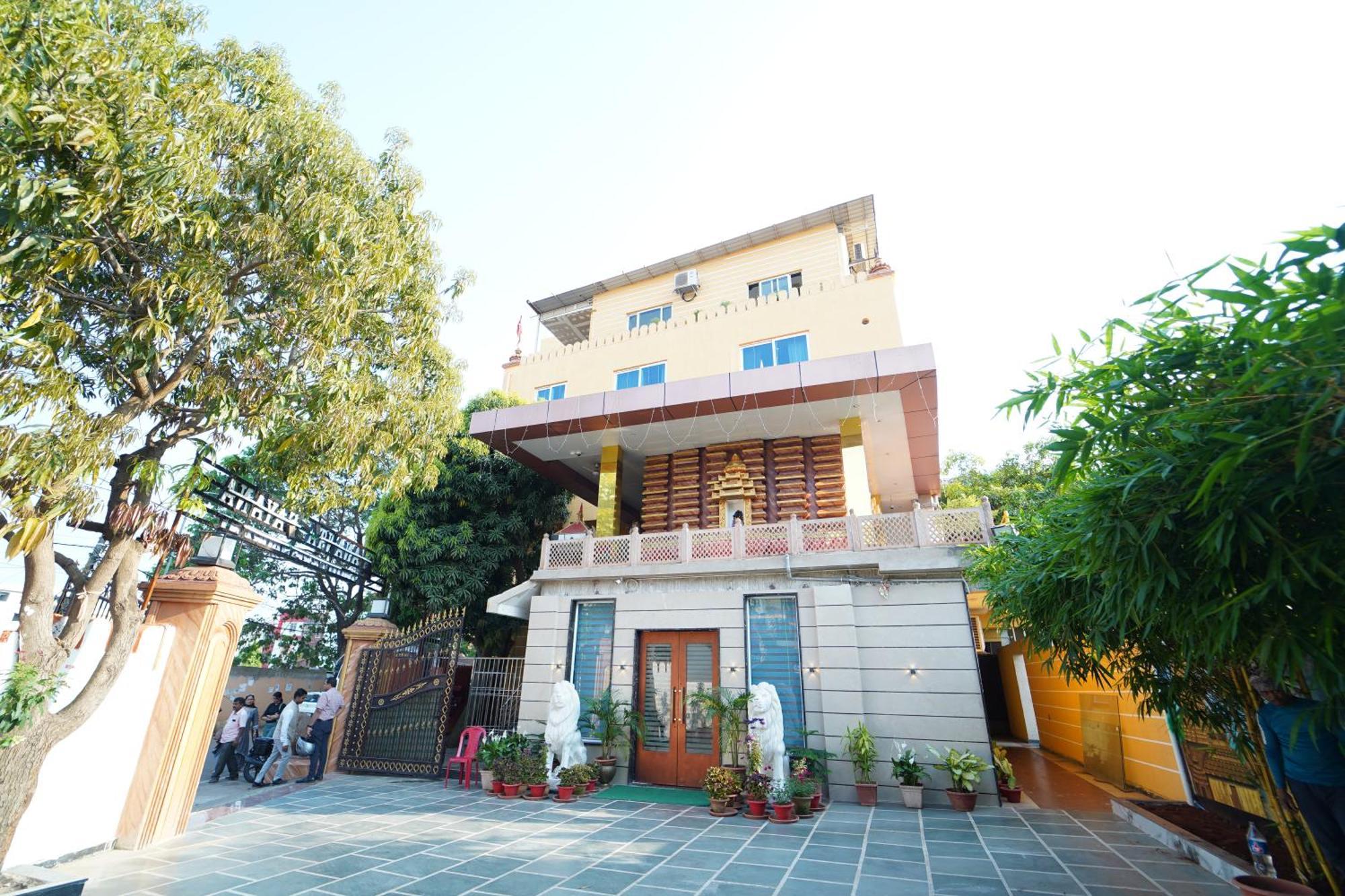 בובנשוואר Hotel Ananta Sayana מראה חיצוני תמונה