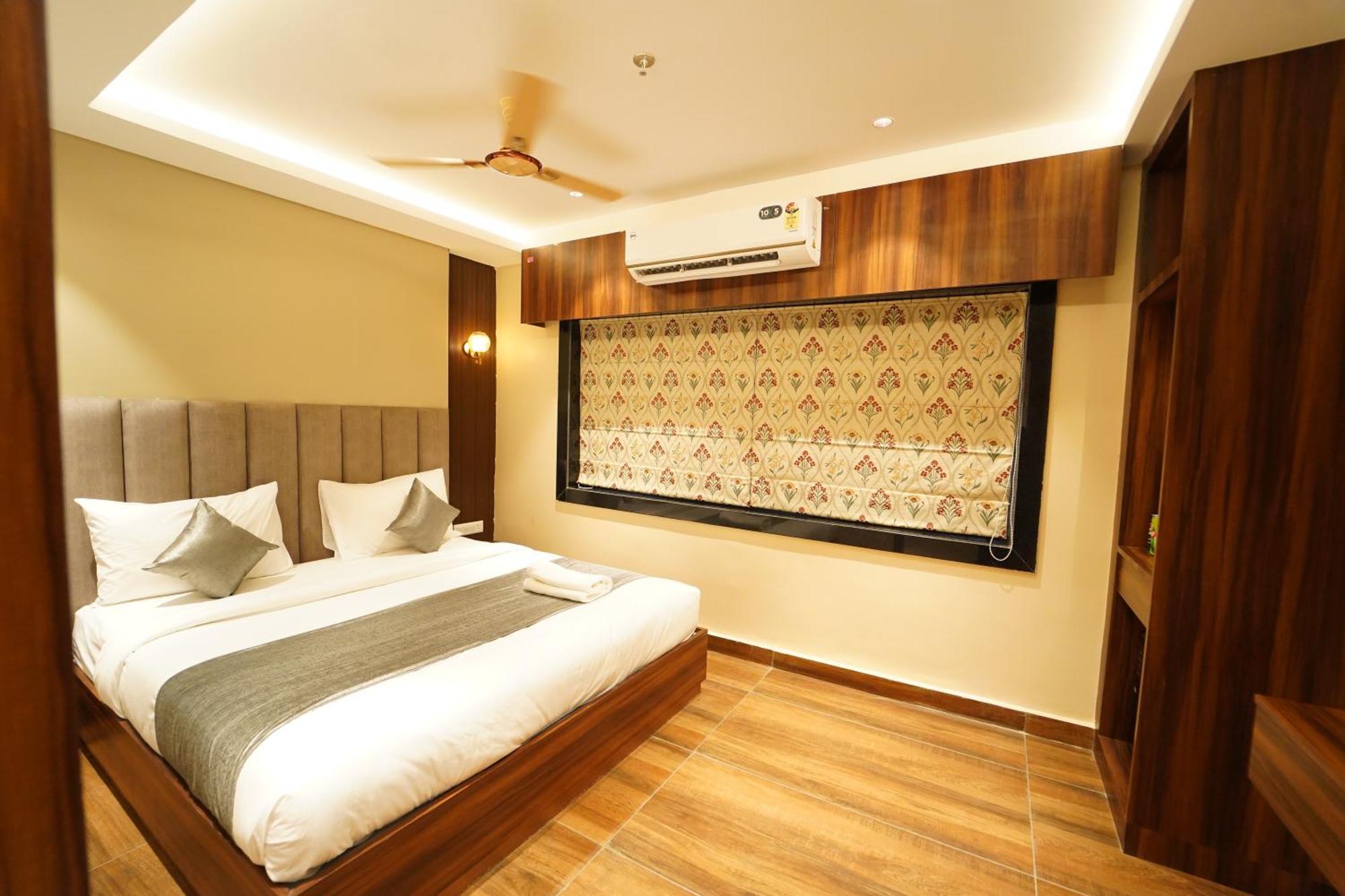 בובנשוואר Hotel Ananta Sayana מראה חיצוני תמונה