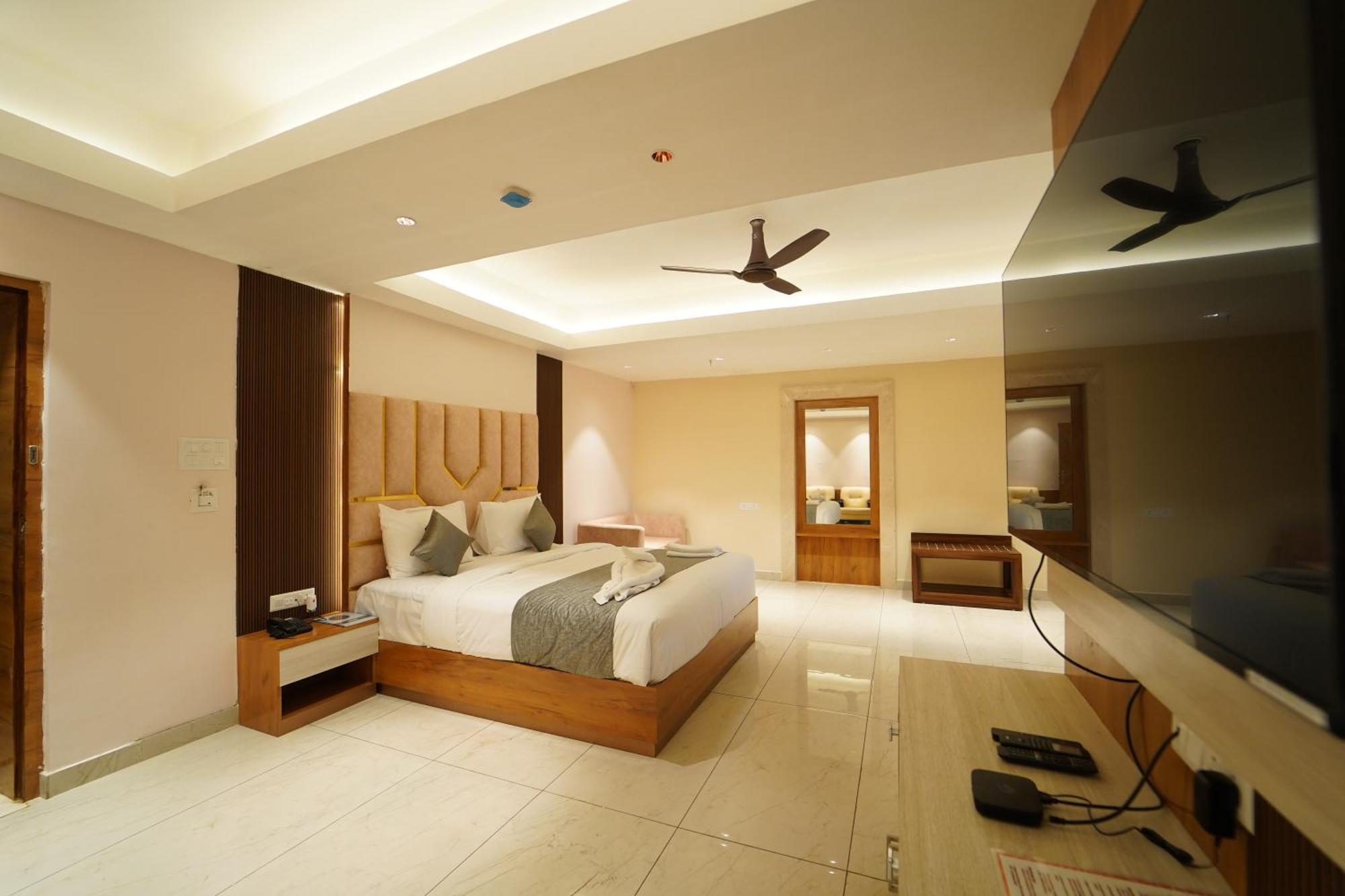 בובנשוואר Hotel Ananta Sayana מראה חיצוני תמונה